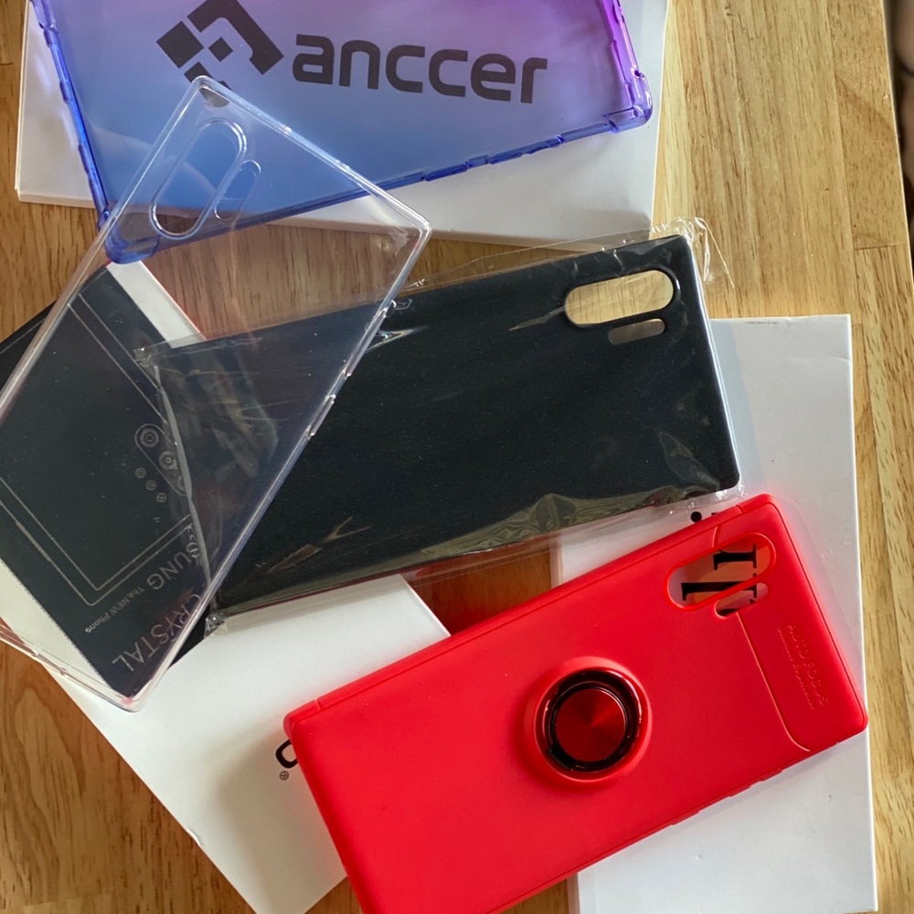 Samsung note 10 + case - Picture 2 of 6